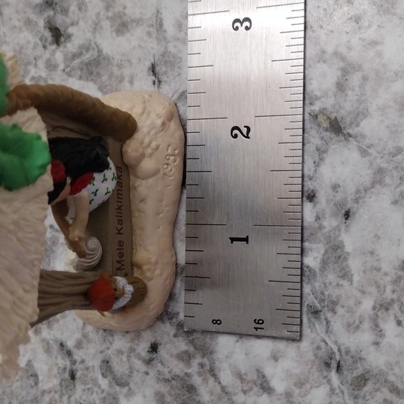 1987 Hallmark Windows of the World Christmas in Polynesia Ornament - Picture 15 of 15